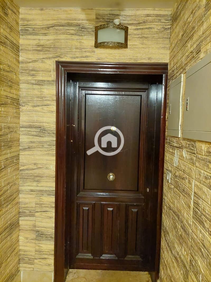 12 f75f912f-e9d5-4aa9-84dc-5c9164f671fc. jpg