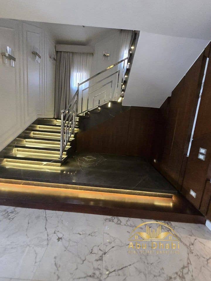 6 600914778_851280437648854_311979206373644730_n. jpg