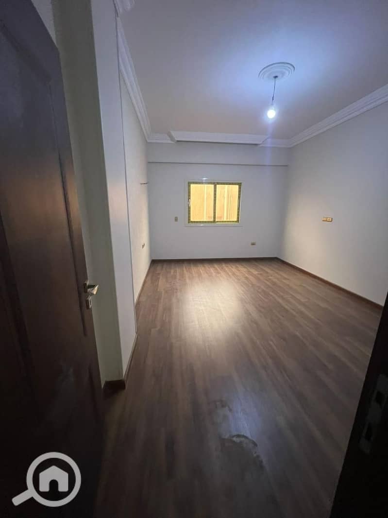 12 WhatsApp Image 2026-02-01 at 16.51. 36 (1). jpeg