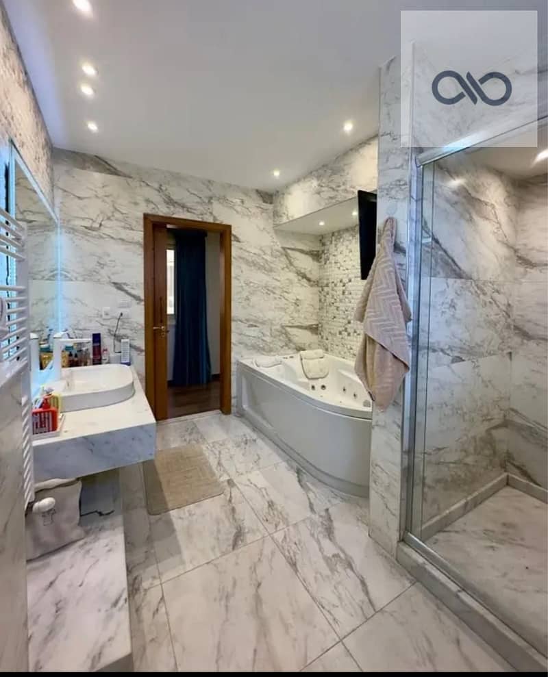 5 WhatsApp Image 2025-11-04 at 13.24. 48 (2). jpeg