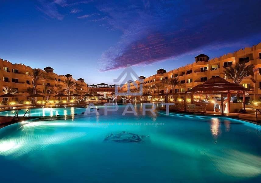 First Row Villa Fully Finished Lowest Downpayment For Sale Over 7 Years of Installments In _New Gouna _ Red Sea _ - Ansicht 3