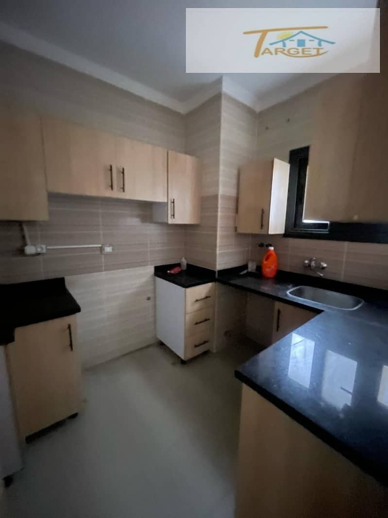 5 44d8328c-32b8-413a-a137-75c8597f3258. jpg