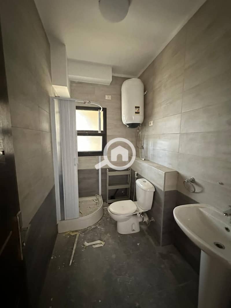 5 142f77a2-2237-4fa3-93df-0c486dcff8c4. jpg