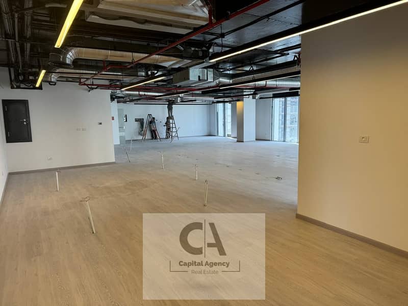 6 6b5a9ff9-d589-44e5-aae2-4f3fa3f72fba. jpg