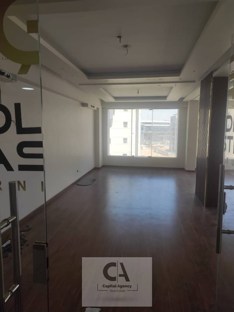 5 88248721-bf52-4427-983d-bce36cff84c9. jpg