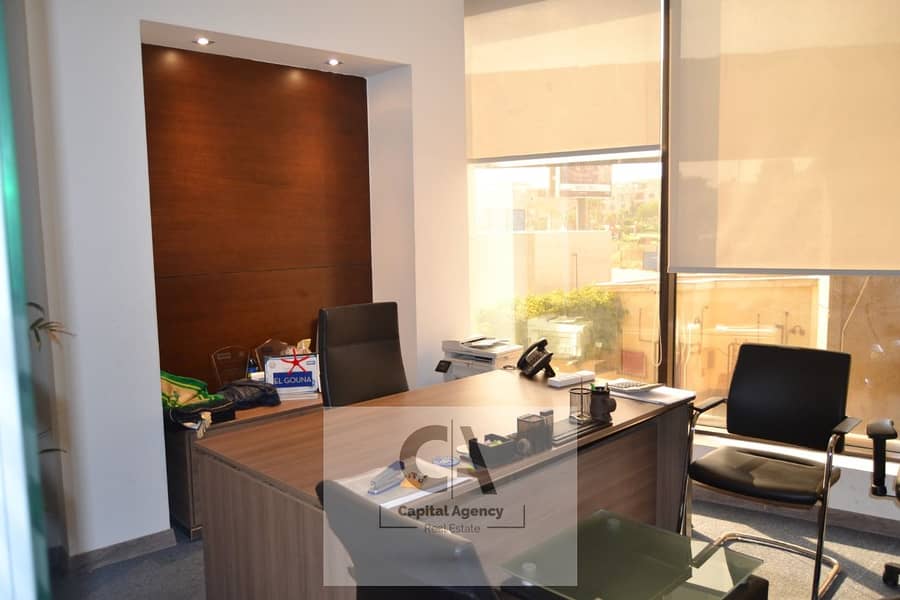 14 b1c9d843-26ab-4fac-89fd-46bfea371a50. jpg