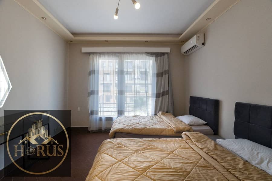 15 18b46f26-3842-4073-ab5d-29adc6e1de34. jpg