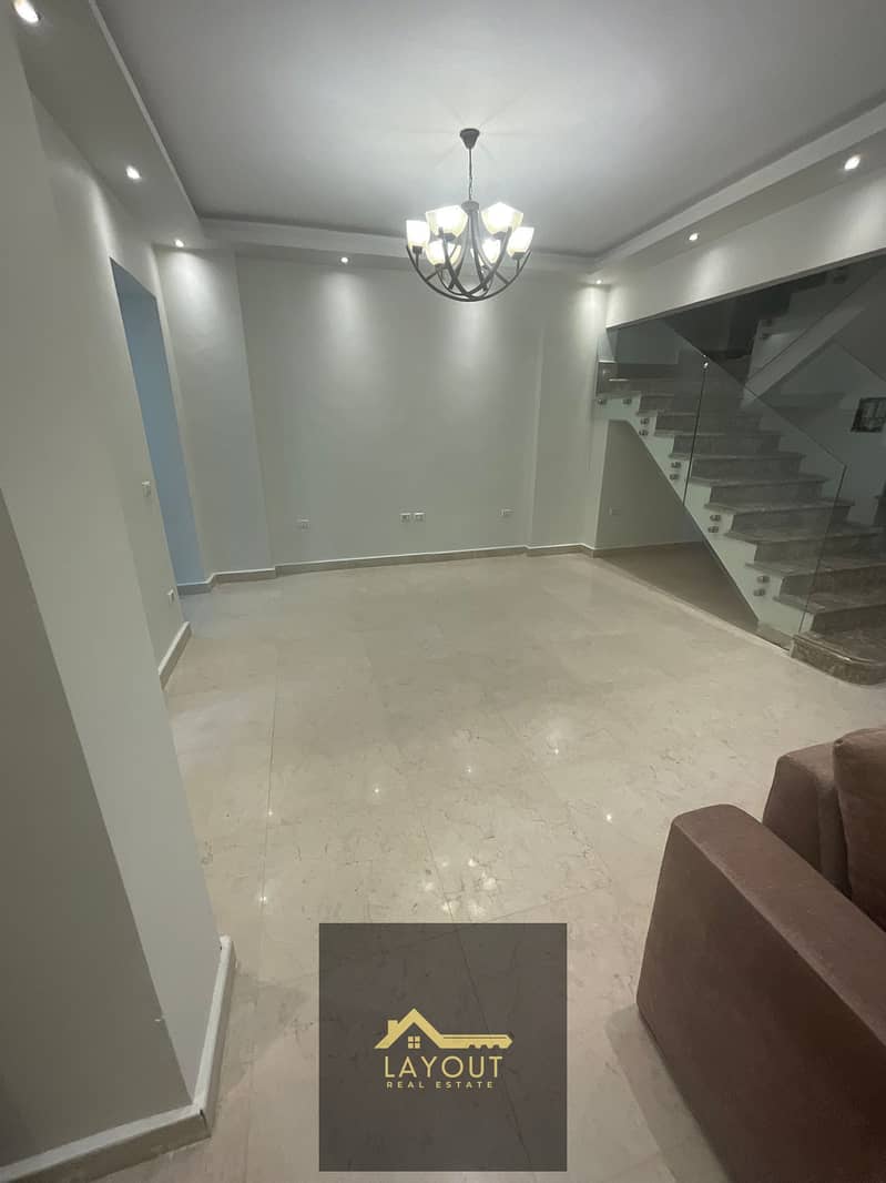 Duplex for Sale in Banafseg 3 – New Cairo (5th Settlement) | Ground + Basement – Legal Reconciliation (Model 8) – pohled 2