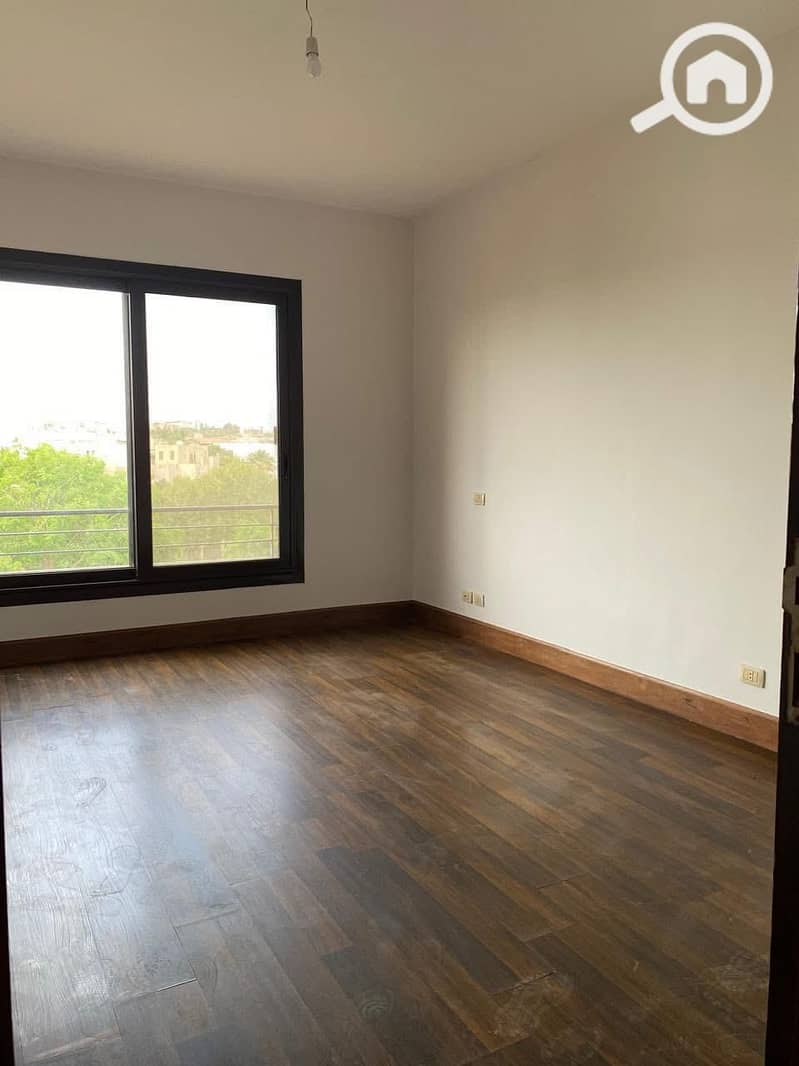 2 3c5cfb96-e751-4ac7-8503-3981f8ca4471. jpg