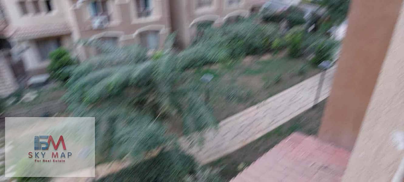 4 9bbf506a-089d-406a-856b-b1a784893209. jpg