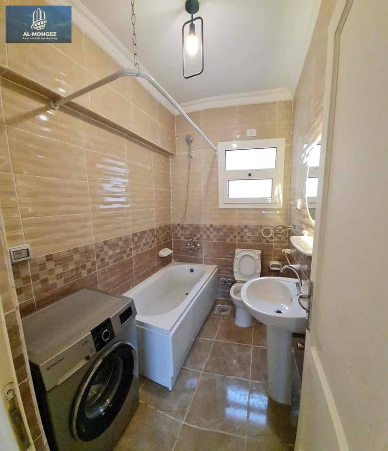 13 18f0b2f1-f83f-4118-9b2a-628f792aa2ab. jpg