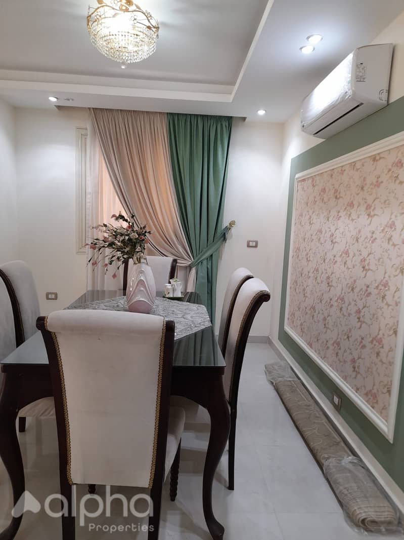 for rent apartment with furniture 215m in 16 district elsheikh zayed first floor with elevator - Więcej