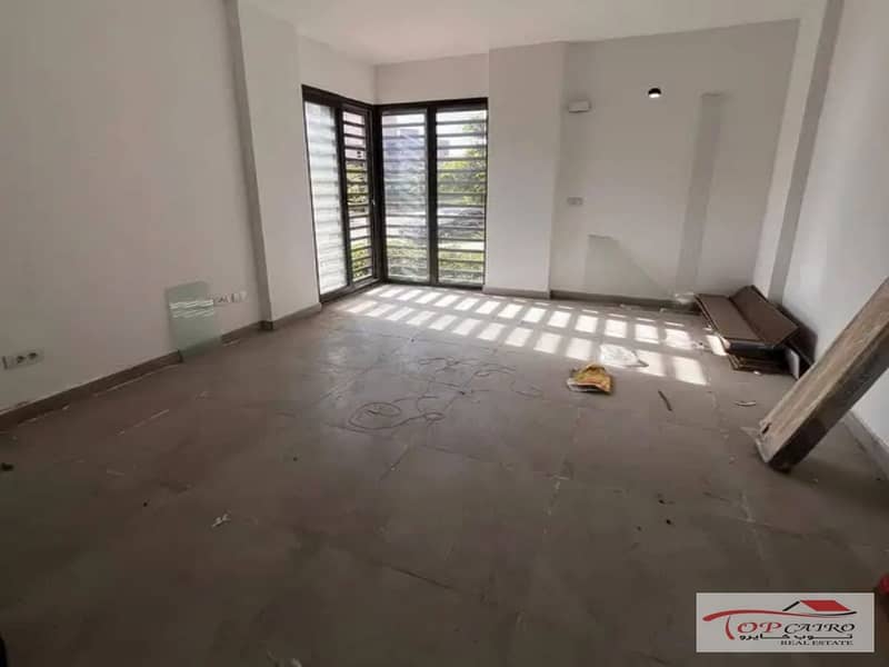 4 WhatsApp Image 2026-01-31 at 2.02. 43 PM_1200x900. jpg