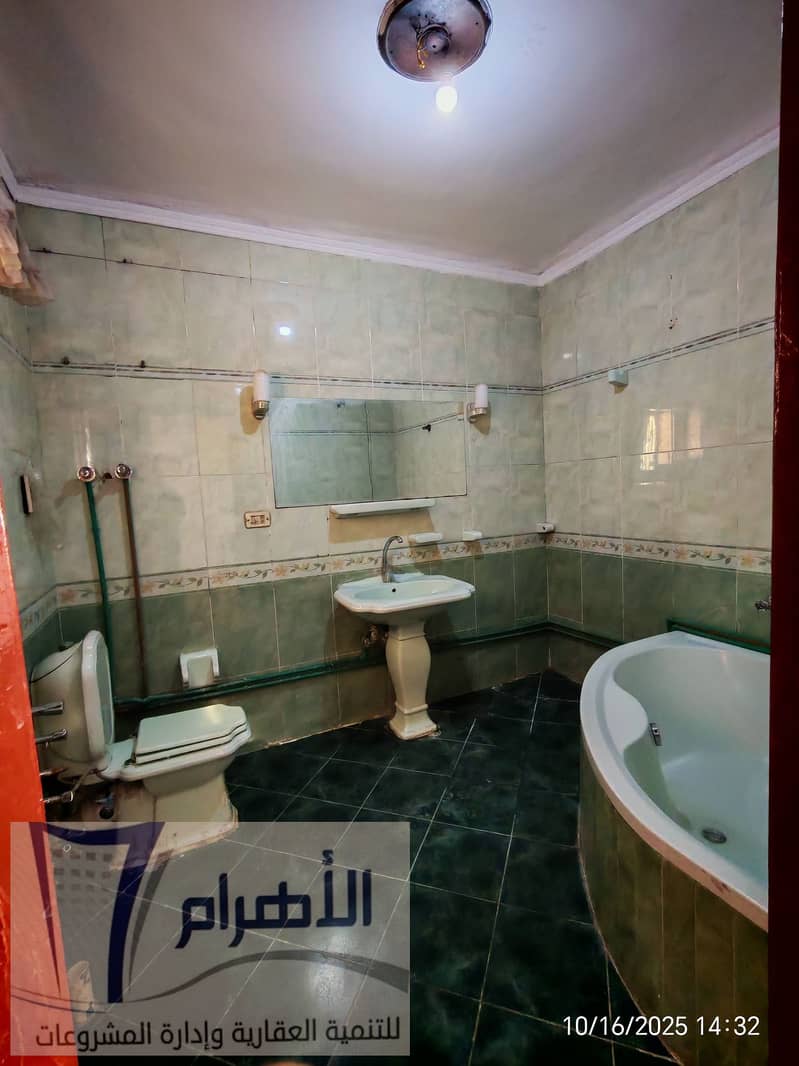 25 611655025_1181669230777943_4910463722211742167_n. jpg