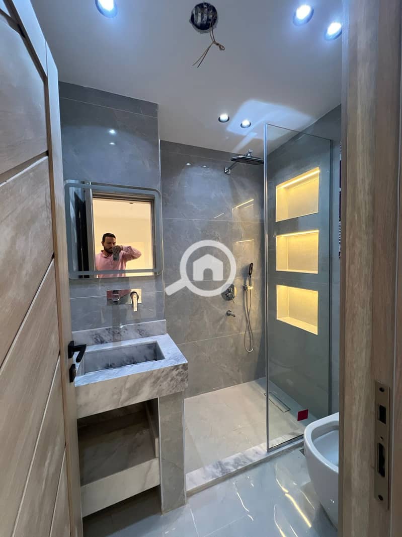 7 8daf99f9-905c-496f-b090-91e08097e6ab. jpg