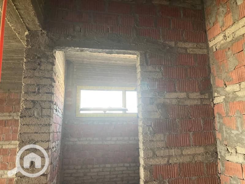 6 photo_5834804954311363418_y. jpg