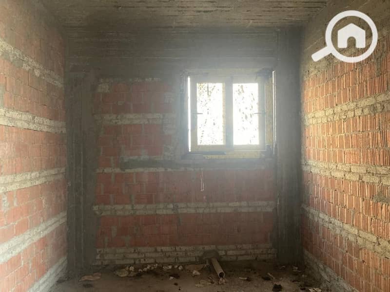 8 photo_5834804954311363422_y. jpg