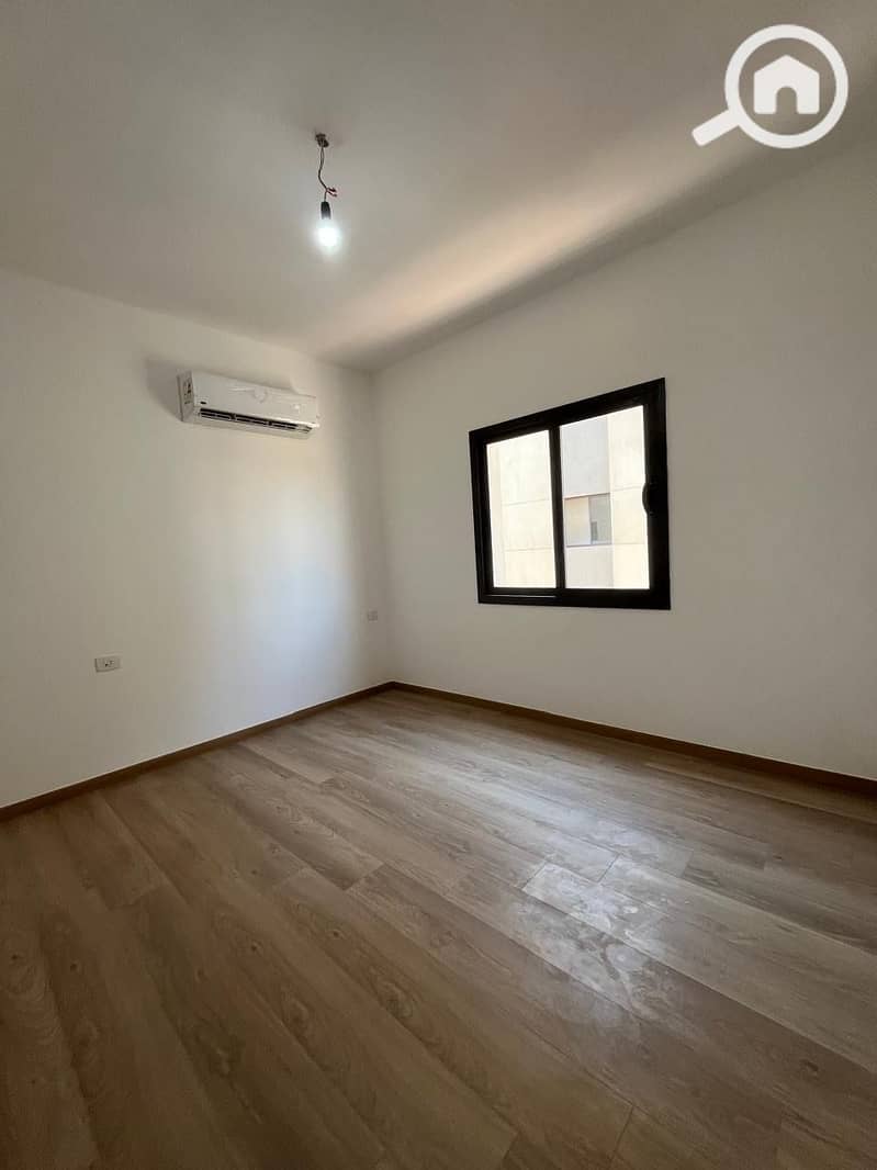 2 8b5401ee-3329-4bbb-86c4-6df6e4899bfb. jpeg