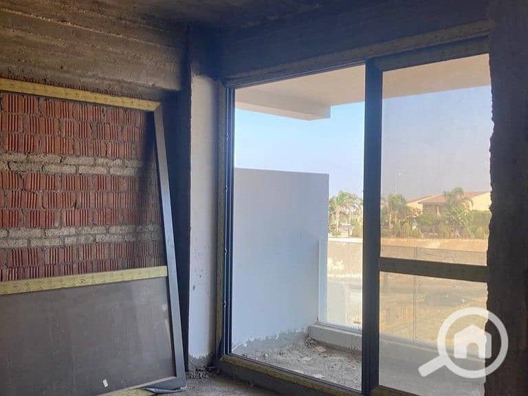 7 photo_5834804954311363415_y. jpg