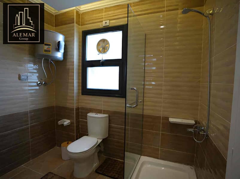 10 abcc4bc5-e9b1-4274-b16c-6e58a6b64534. jpg