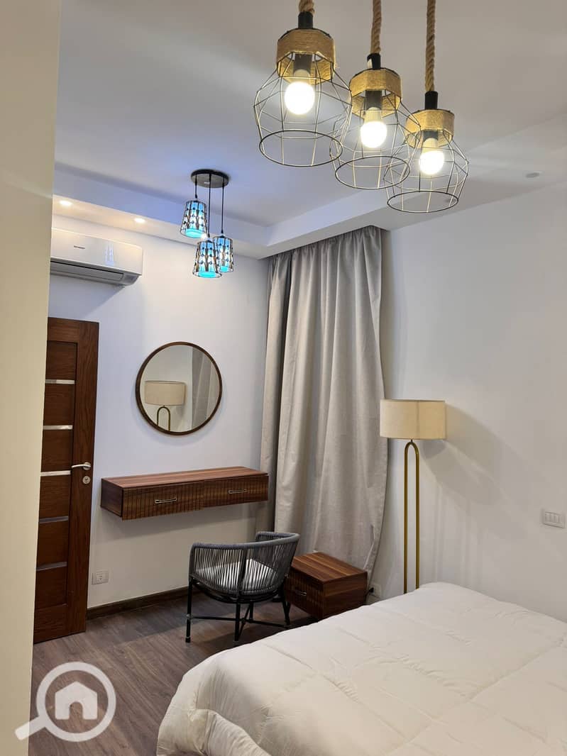 5 WhatsApp Image 2025-12-18 at 15.56. 29ee. jpeg