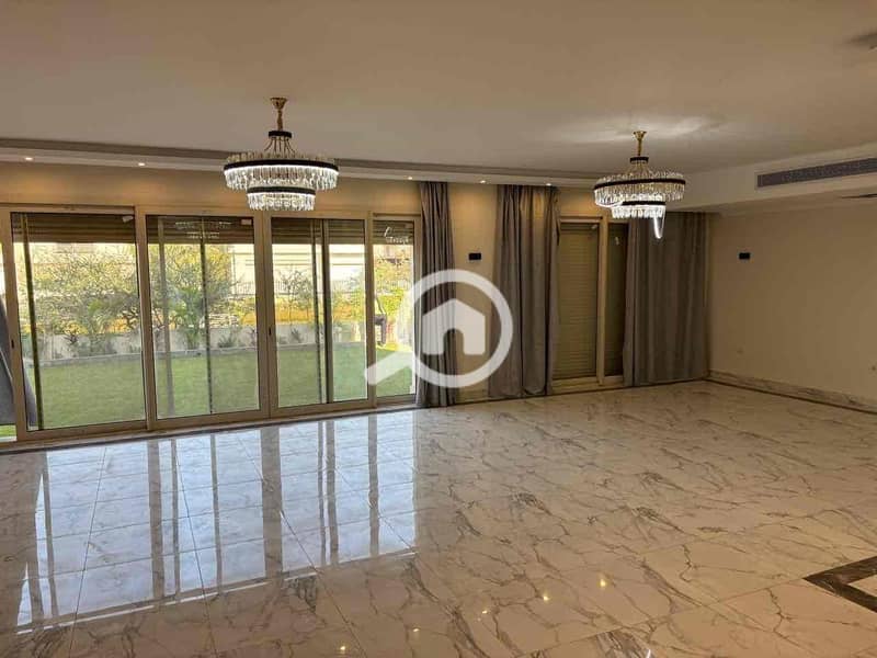 5 594dc8ed-9121-4087-932c-7f856066174b. jpg