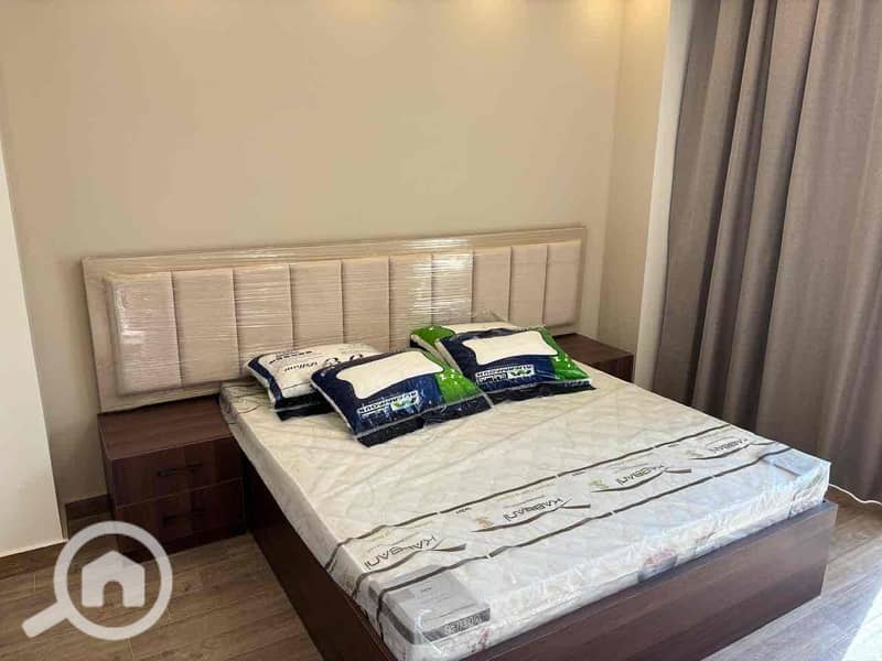 17 d03fdf45-ddaa-40a0-a6e4-11a260bd580f. jpg