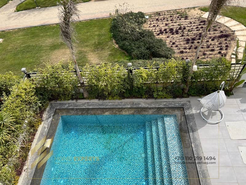 22 46e4a98a-ae90-490a-8afb-2c9e456ab07c. jpg