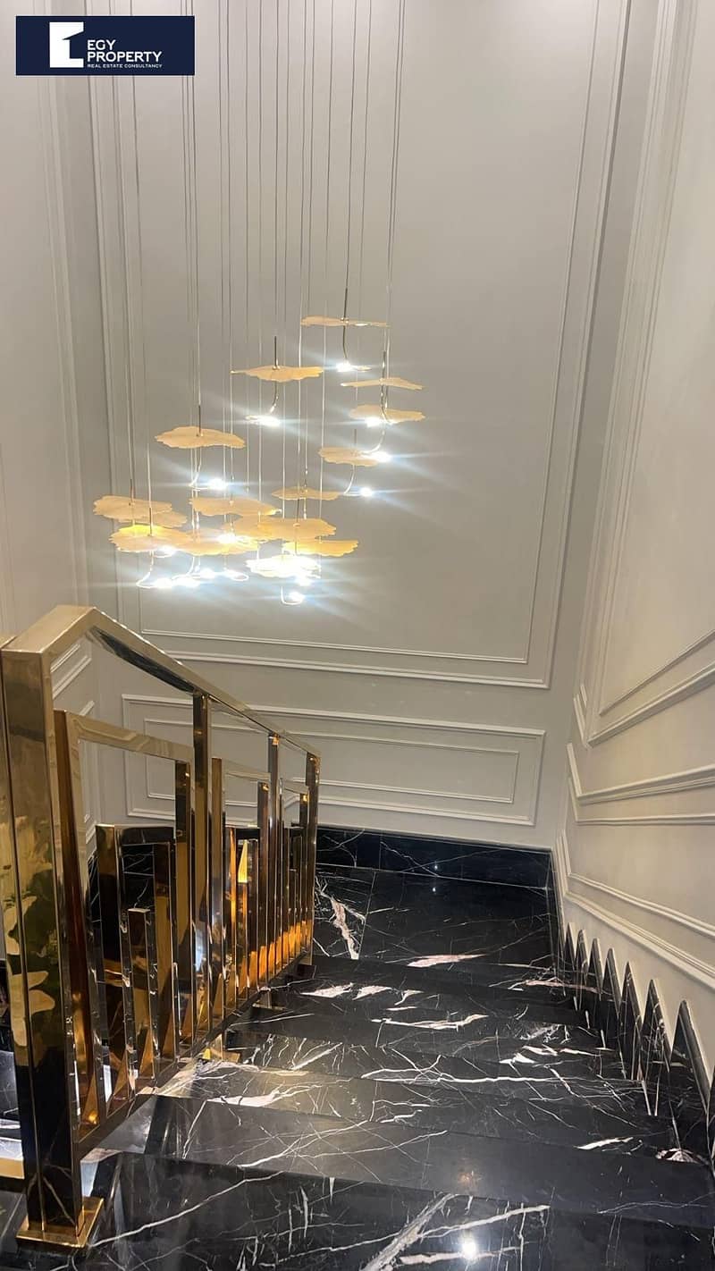 9 _files_09807372-dc38-489d-aef9-2fa741e47fd6. jpeg