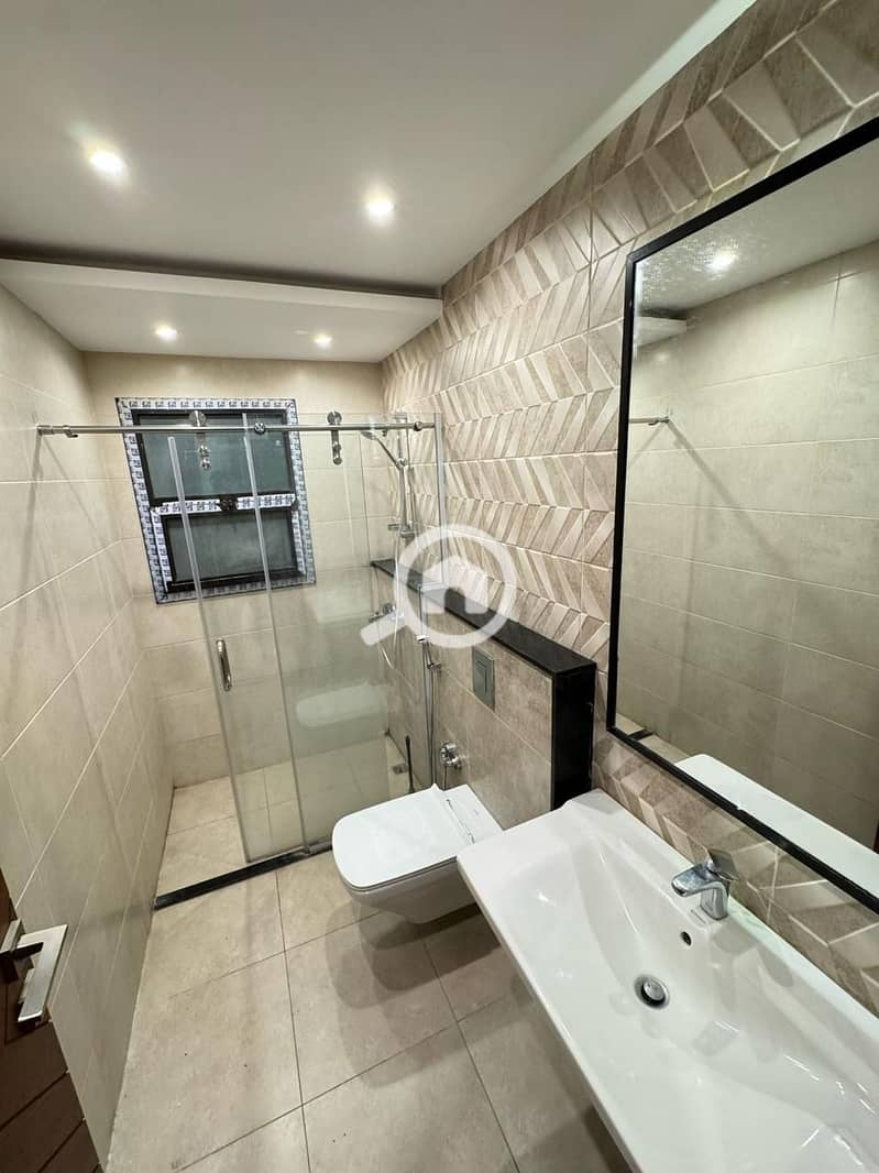 6 WhatsApp Image 2025-08-21 at 17.34. 18_31a48f8b. jpg