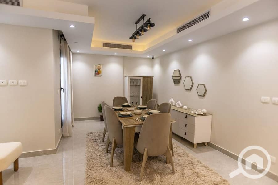 4 WhatsApp Image 2025-10-01 at 17.13. 25_a1be245d. jpg