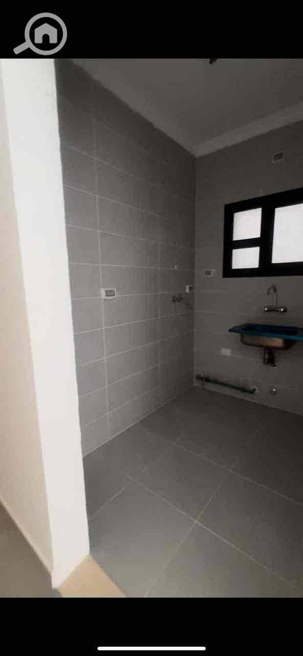 7 667ad5df-c98d-4a4e-b2b3-5f2e70bb2a59. jpg