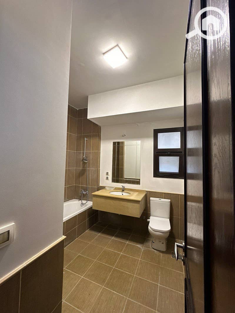 5 WhatsApp Image 2026-01-31 at 18.32. 27 (1). jpeg