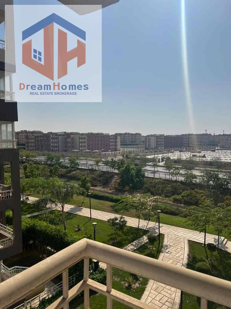 5 0cb2f12c-16e4-45c7-b2dd-ed38eab052bc. jpg