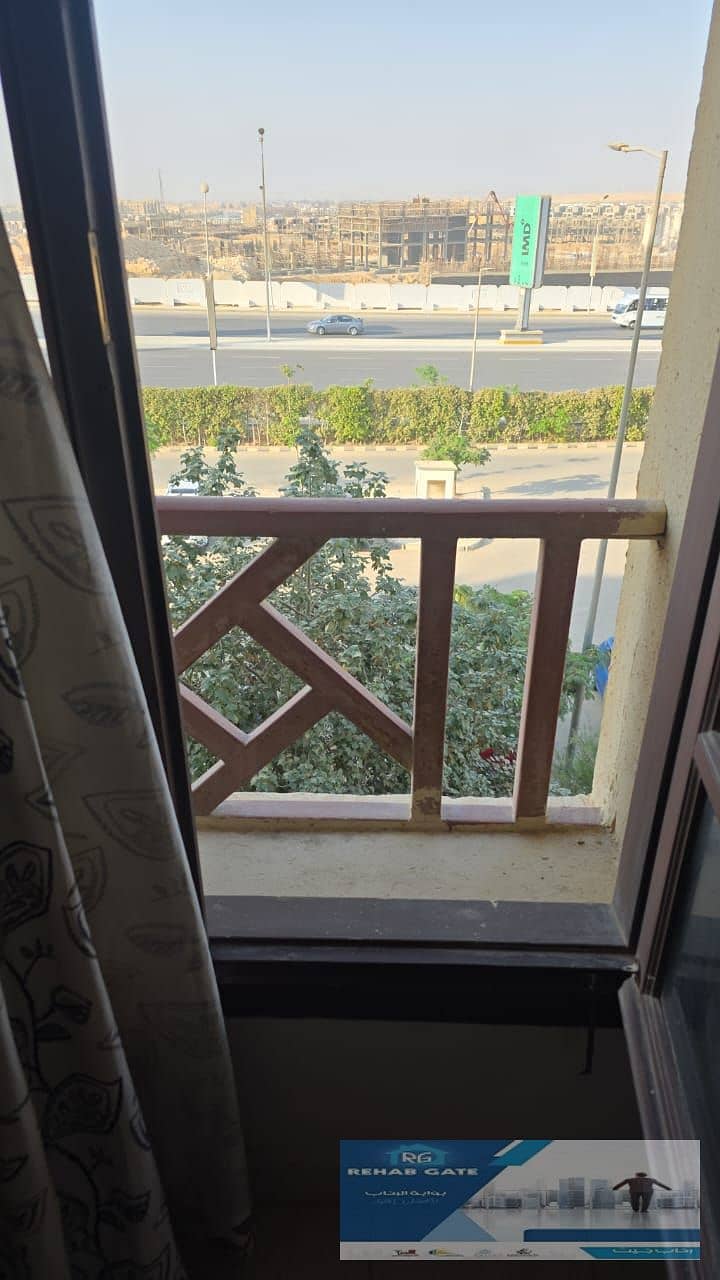 7 c7519f19-ea0b-415d-9567-a12aa21b9b07. jpg