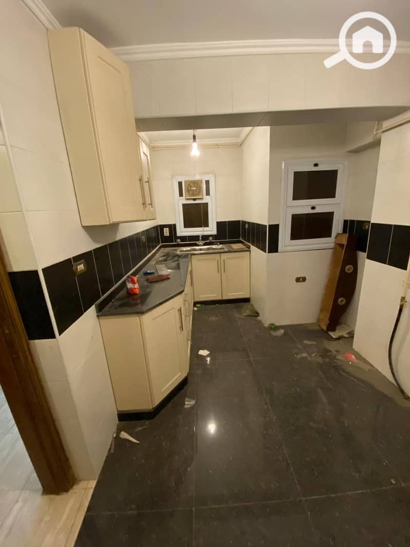 8 f65a5eb5-92a9-423d-9ce9-e411299cee14. jpeg