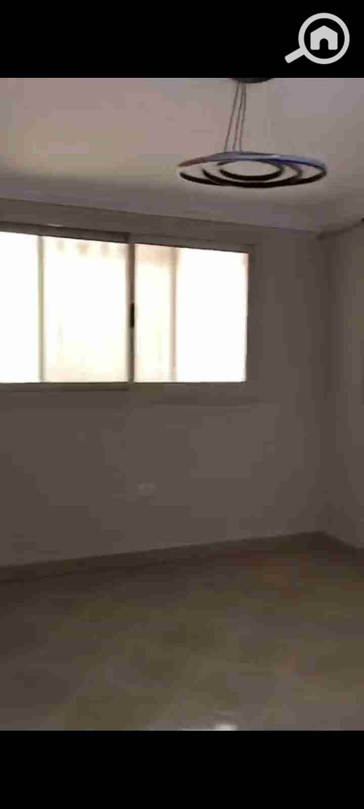 1000518840. jpg 1000518840. jpg