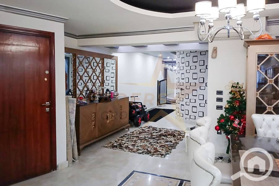 Apartment for sale 370 m and water pump (Mohamed Mustafa Ismail Street) - Więcej