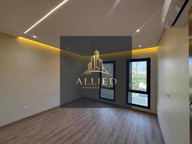 Ultra Super Lux Finishing townhouse for rent in Sodic Villette-new cairo - Mehr
