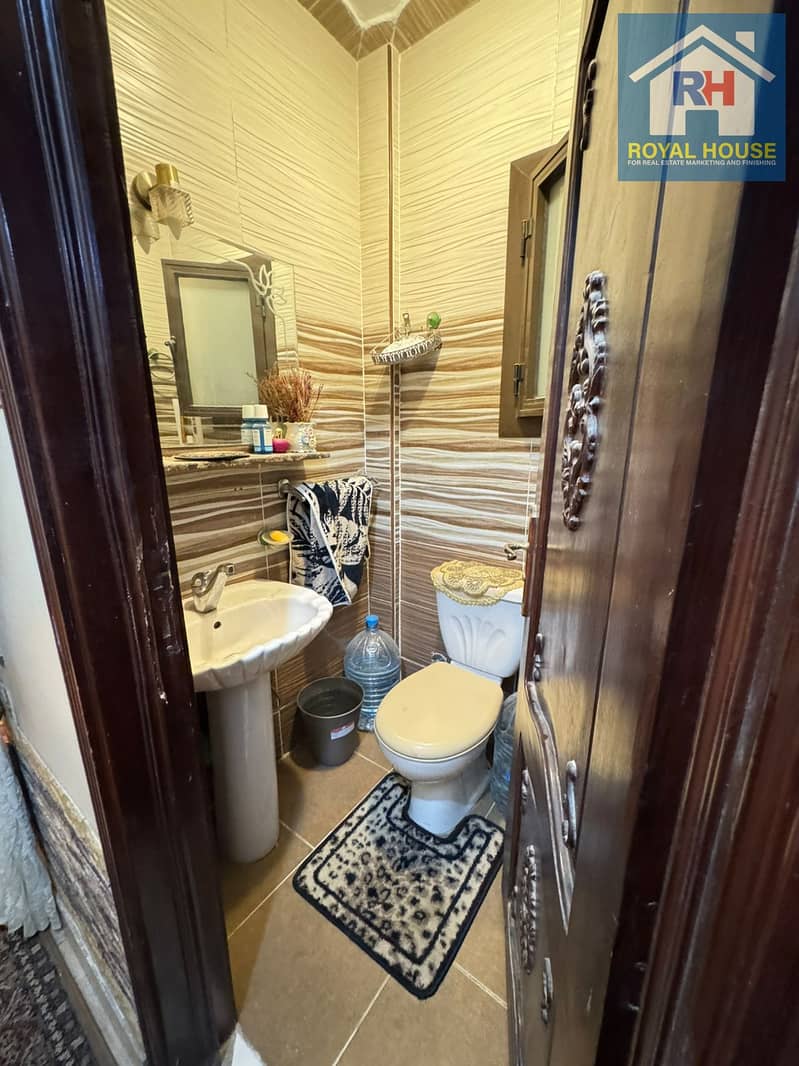 7 b86d18da-f05e-417a-b6ba-faacd80d027c. jpeg