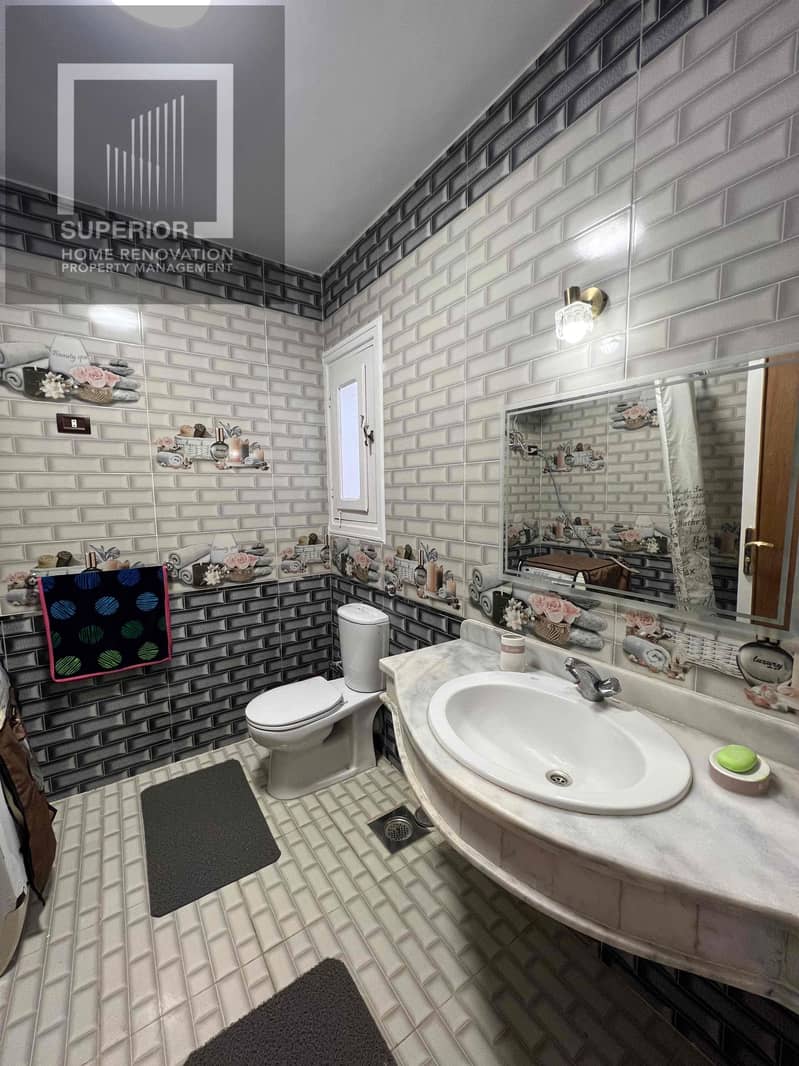 3 740d81bd-2295-4b3a-88dc-daa7675c0d58. jpg