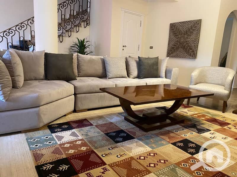 19 e50ed23e-d77e-4947-b975-eb99f02ba867. jpg