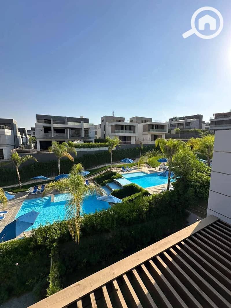 2 622551759_2034683484110819_8616550756878809348_n. jpg