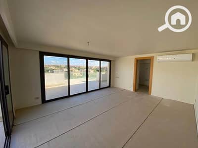 3 Bedroom Flat for Sale in Sheikh Zayed, Giza - 493842622_2193613327742915_1245471995530391315_n. jpg