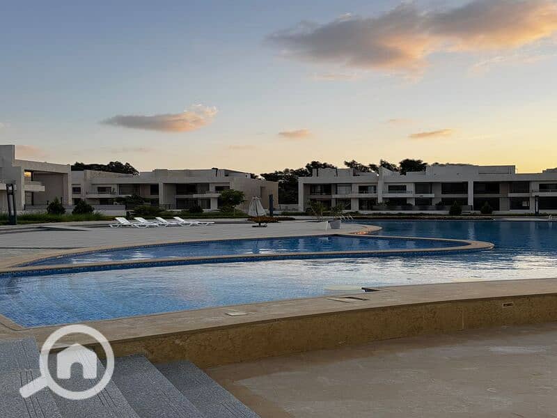 8 a2080f50-e056-45f5-b2f9-894fad37cc8a. jpeg