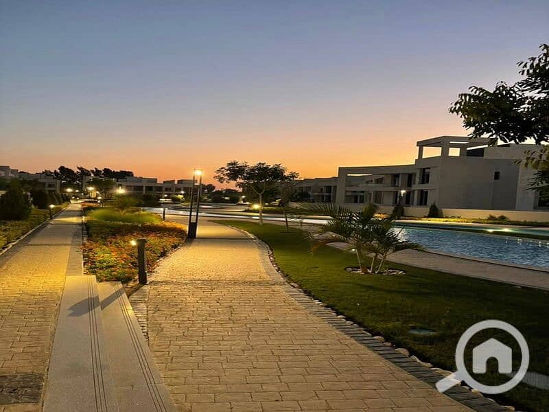 9 ac509680-a393-46d9-8256-63b3cf6797db. jpeg