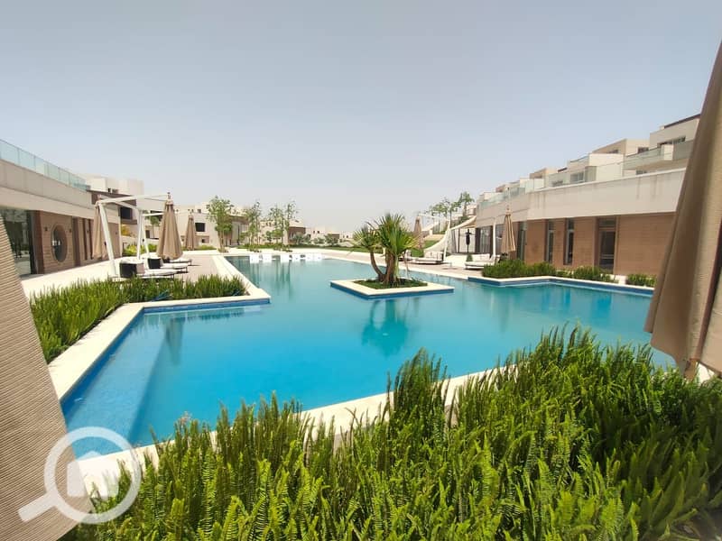 8 489020213_1223165966483852_3719640317638806927_n. jpg