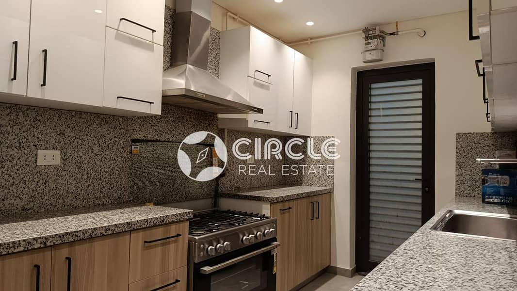 3 WhatsApp Image 2026-02-01 at 18.20. 22. jpeg