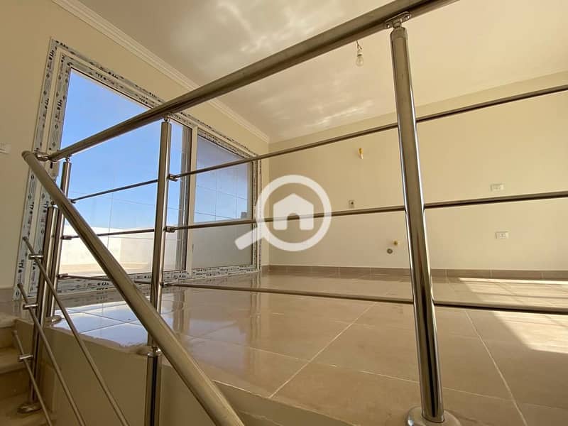 3 0d504f23-2ab9-402c-8df0-35f9b9c6bcab. jpg