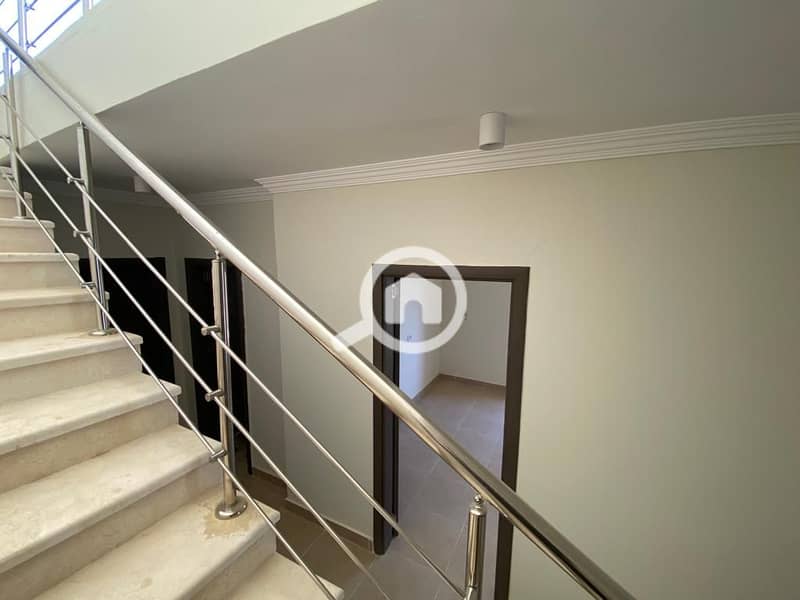 8 90fcbcb7-eddf-4452-95aa-002a880e6967. jpg